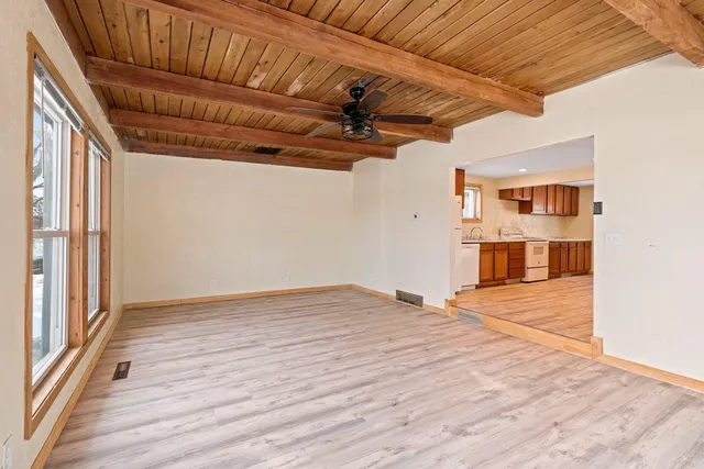 $199,900 | 304 Milwaukee Avenue, Cascade, WI 53011