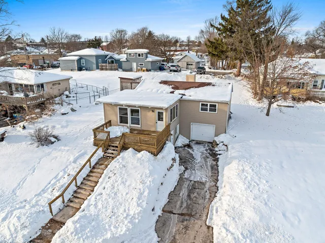 $199,900 | 304 Milwaukee Avenue, Cascade, WI 53011