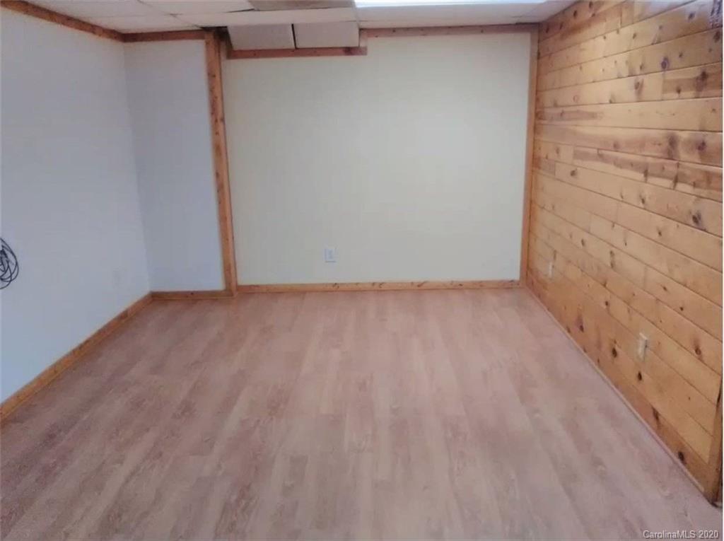 642 Turtle Creek Road Sylva, NC 28779 - Photo 20 of 29 Gallery Image 20