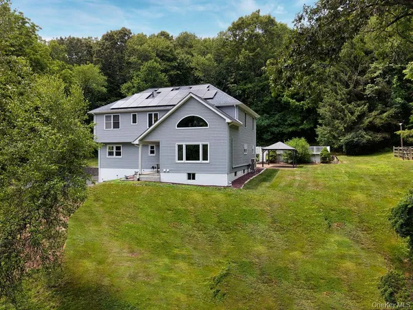 $675,000 | 241 Leetown Road, Stormville, NY 12582