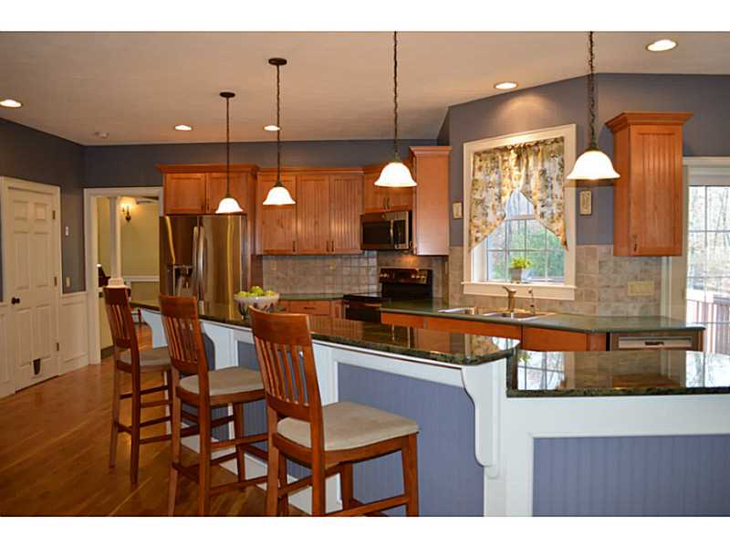 345 John Franklin Road Coventry, RI 02831 - Photo 9 of 25 Kitchen.