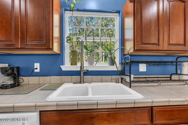 $699,000 | 14 Okjin Court, Jackson, NJ 08527