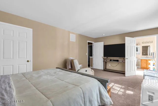 $699,000 | 14 Okjin Court, Jackson, NJ 08527