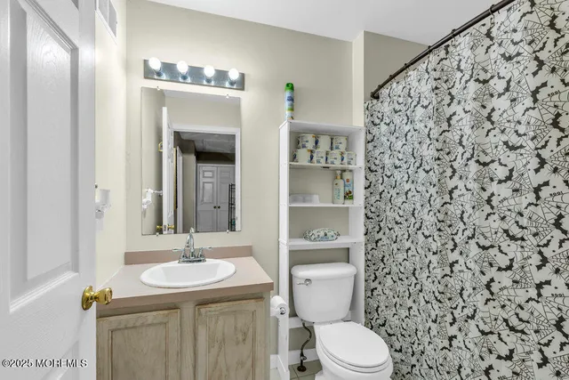 $699,000 | 14 Okjin Court, Jackson, NJ 08527