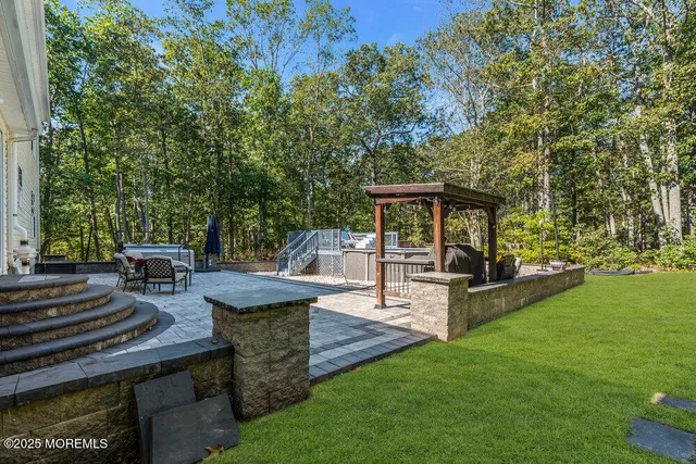 $699,000 | 14 Okjin Court, Jackson, NJ 08527