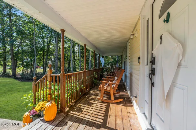 $699,000 | 14 Okjin Court, Jackson, NJ 08527