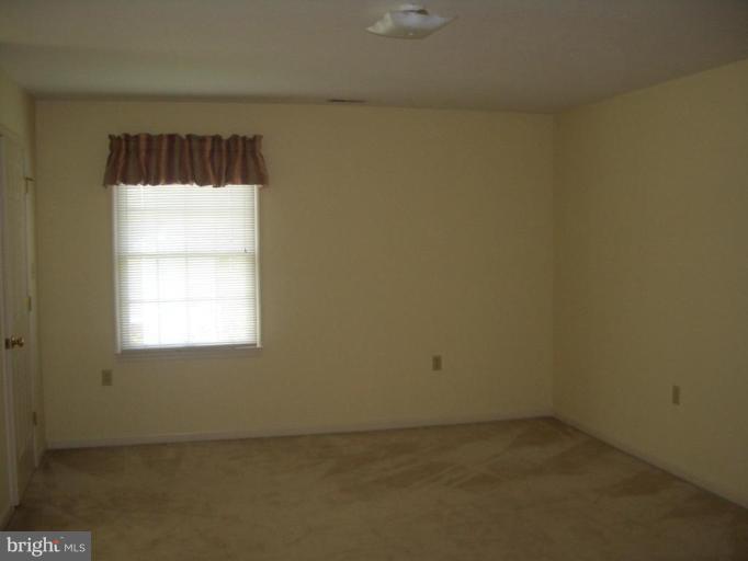 302 Huntersridge Road Winchester, VA 22602 - Photo 14 of 16 Bedroom #3