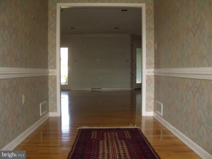 302 Huntersridge Road Winchester, VA 22602 - Photo 16 of 16 Entrance / Foyer
