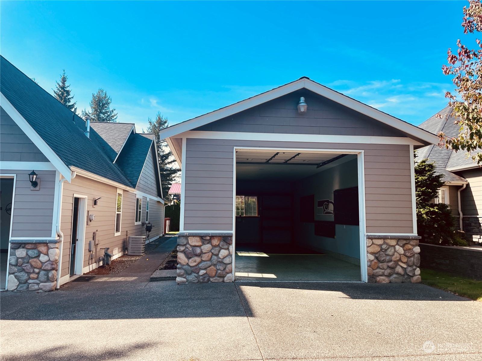 1248 Bradley Road Lynden, WA 98264 - Photo 3 of 37 Gallery Image 3