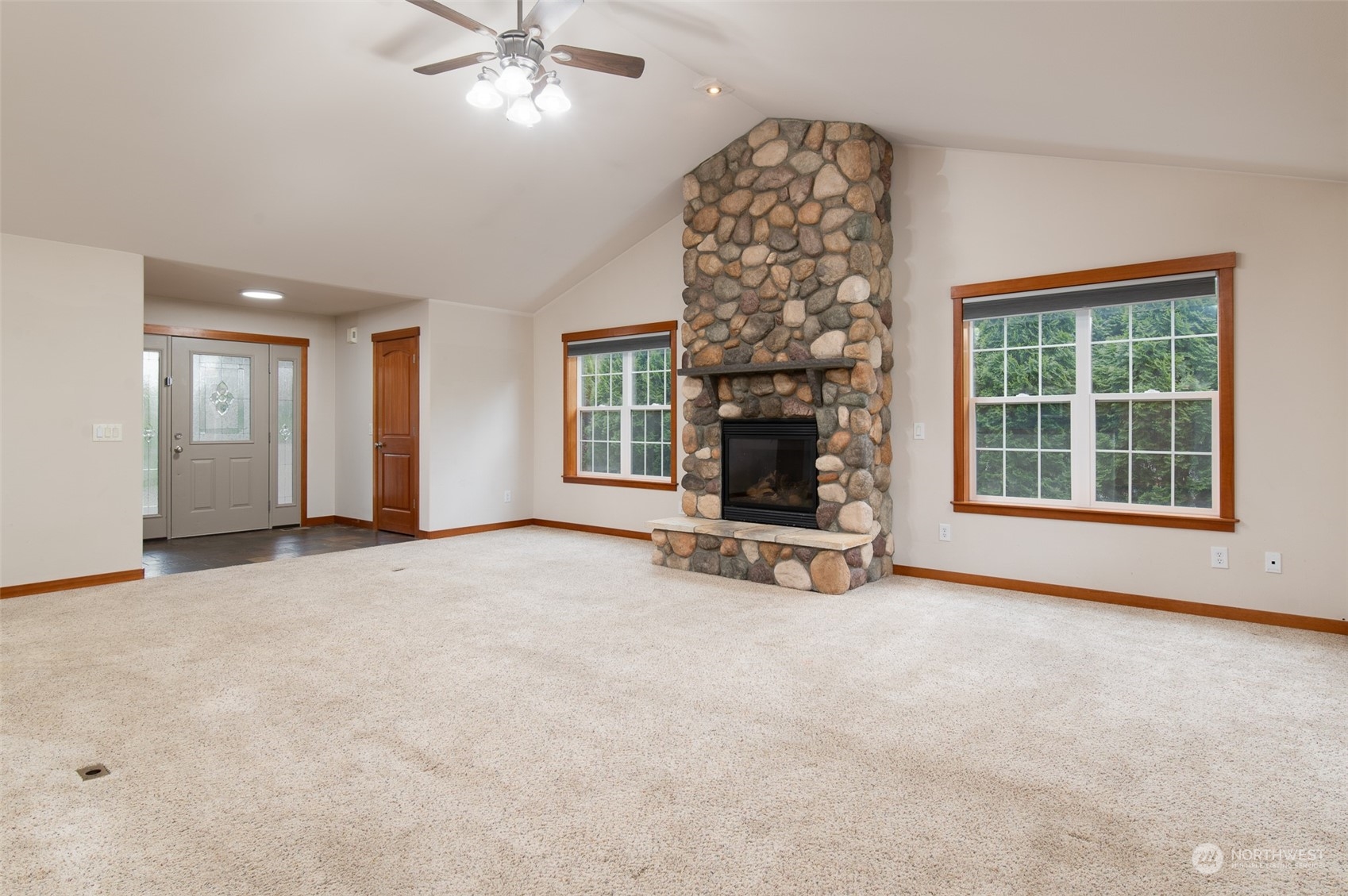 1248 Bradley Road Lynden, WA 98264 - Photo 9 of 37 Gallery Image 9