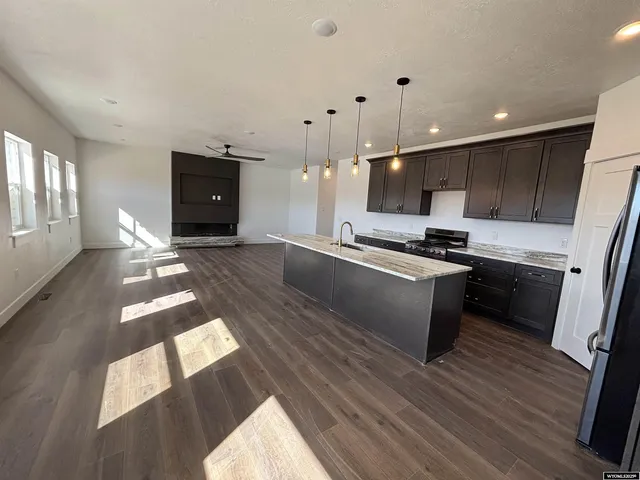 $569,000 | 671 Memory Green River, Green River, WY 82935