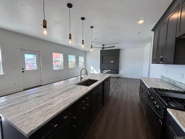 $569,000 | 671 Memory Green River, Green River, WY 82935