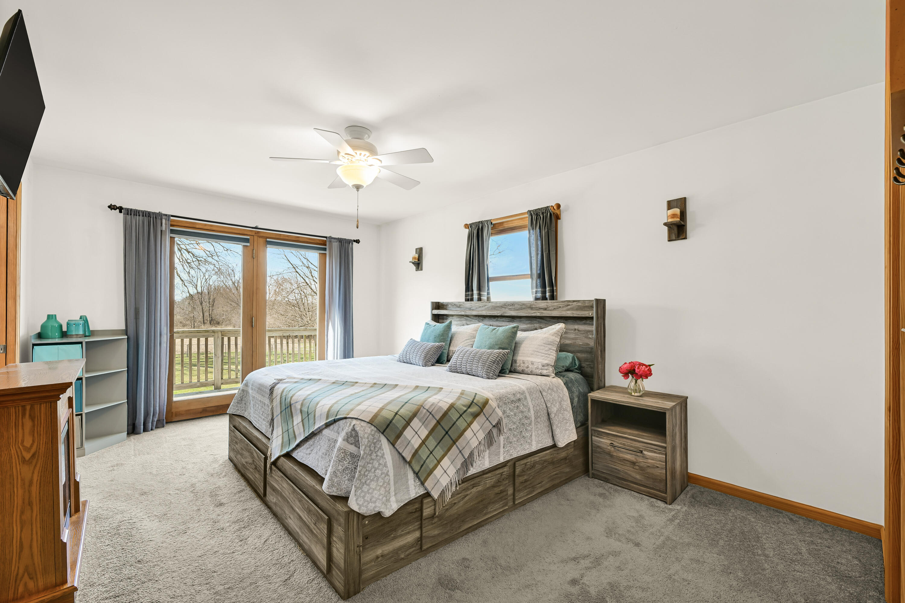 2855 North Shore Drive Delavan, WI 53115 - Photo 22 of 52 Primary Bedroom with a Beautiful View!