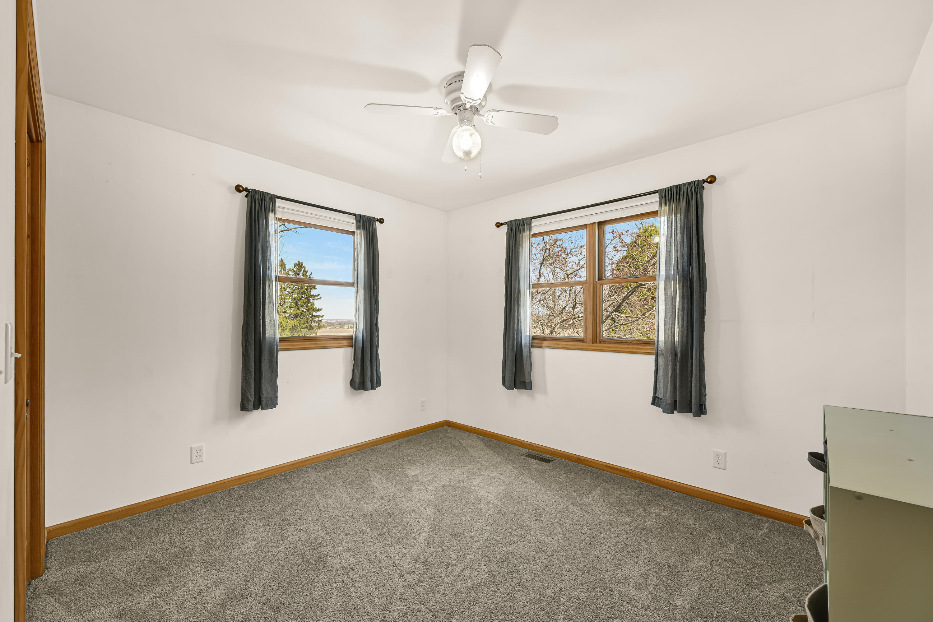 2855 North Shore Drive Delavan, WI 53115 - Photo 27 of 52 Bedroom 2