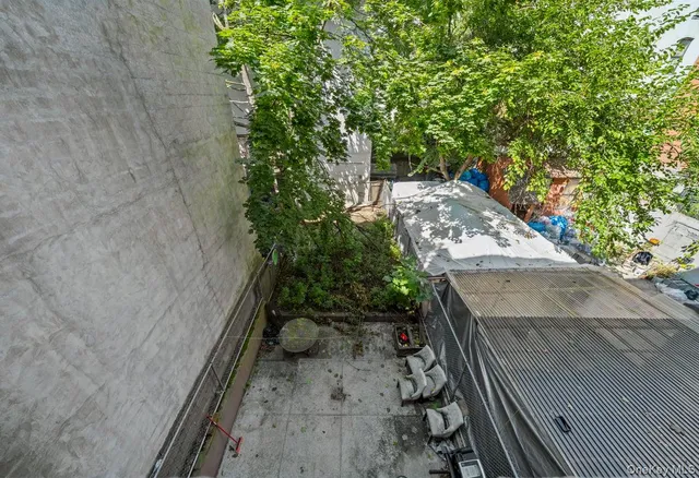 $1,399,995 | 879 Cauldwell Avenue | Morrisania