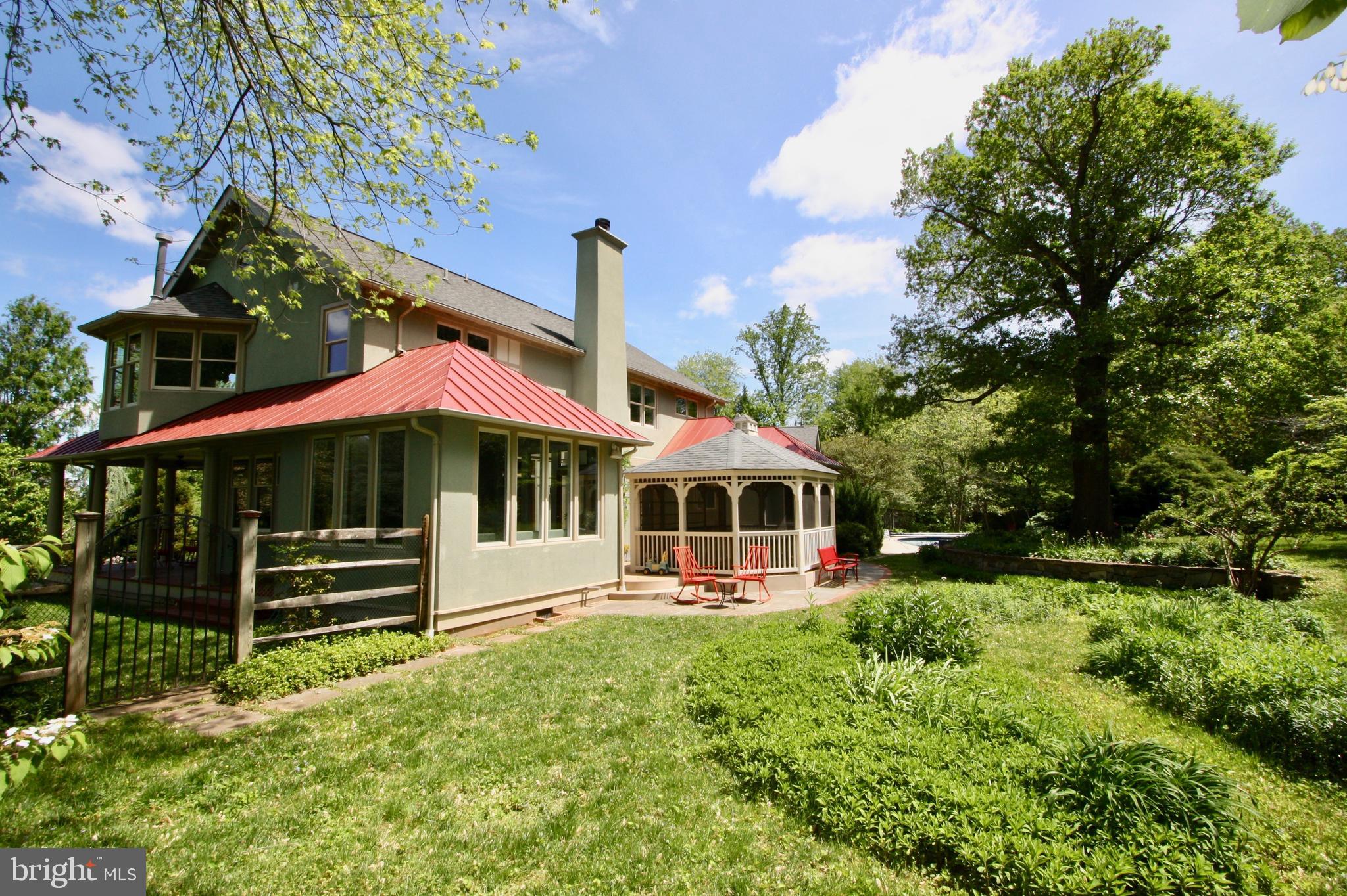 11628 Glen Road Potomac, MD 20854 - Photo 18 of 27 Gallery Image 18