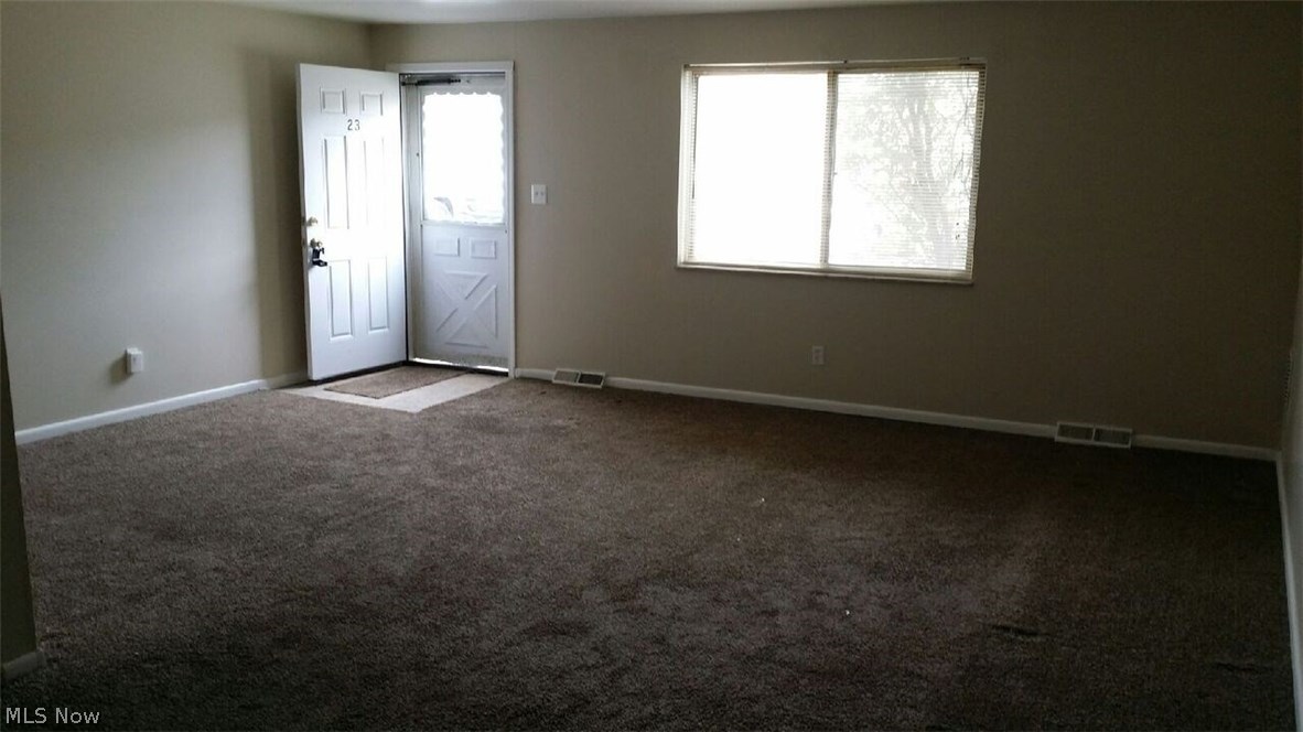 797 Babbitt Road, Unit 23 Euclid, OH 44123 - Photo 7 of 24