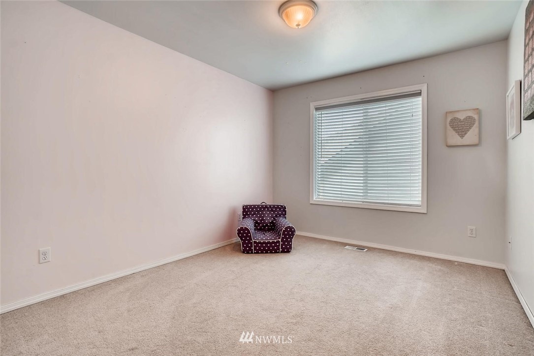 18432 12th Drive Southeast Bothell, WA 98012 - Photo 18 of 20 Gallery Image 18