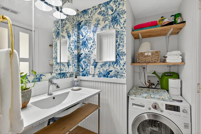 $299,500 | 103 Island Drive, Unit 3, Horseshoe Bay, TX 78657