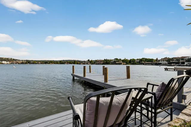 $299,500 | 103 Island Drive, Unit 3, Horseshoe Bay, TX 78657