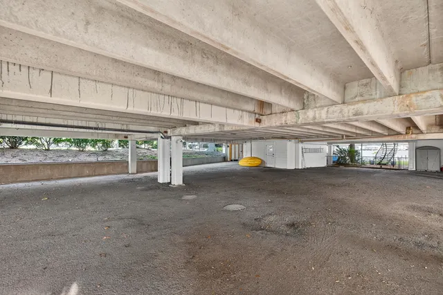 $299,500 | 103 Island Drive, Unit 3, Horseshoe Bay, TX 78657