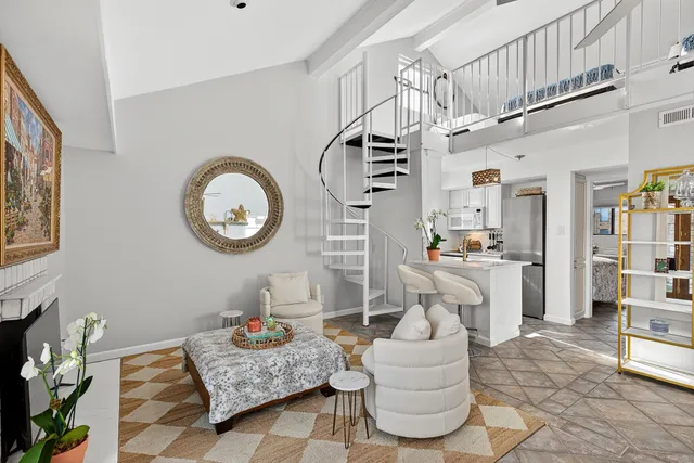 $299,500 | 103 Island Drive, Unit 3, Horseshoe Bay, TX 78657