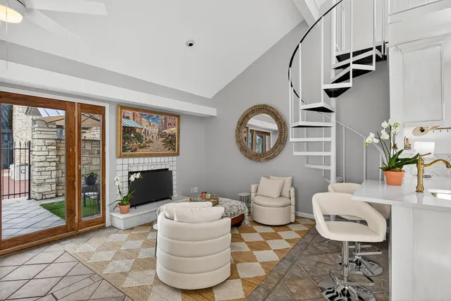 $299,500 | 103 Island Drive, Unit 3, Horseshoe Bay, TX 78657