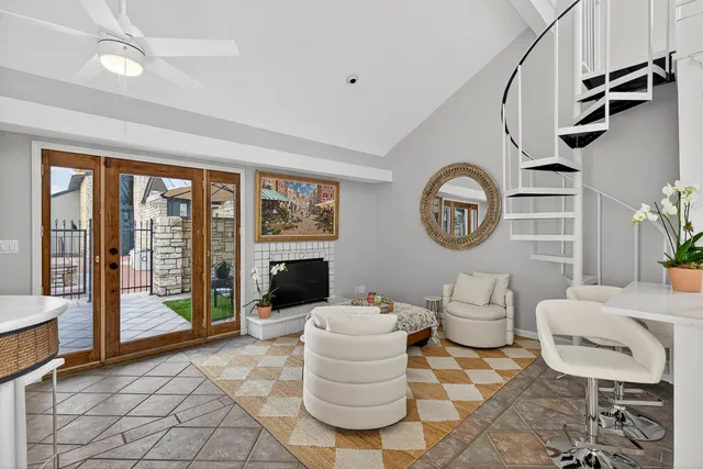 $299,500 | 103 Island Drive, Unit 3, Horseshoe Bay, TX 78657