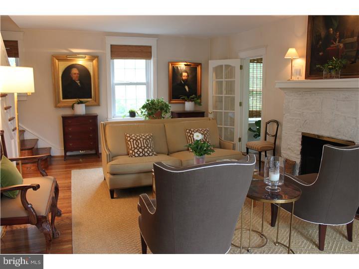 216 Yale Road Wayne, PA 19087 - Photo 3 of 14 Living Room