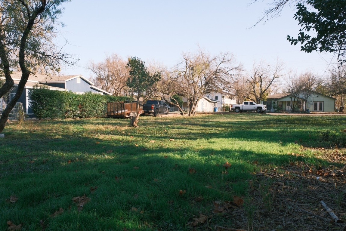 600 Rubio Avenue Round Rock, TX 78664 - Photo 5 of 8