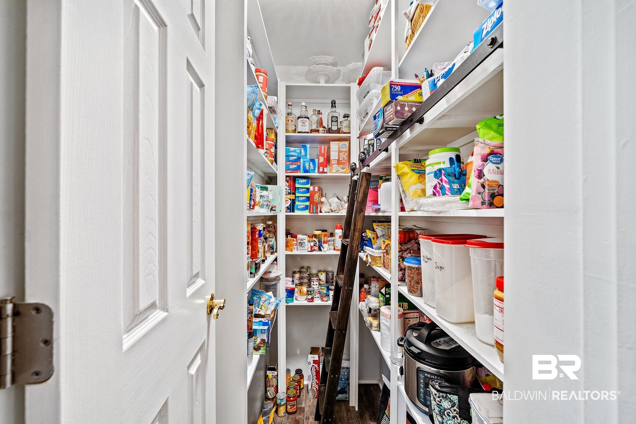 30120 Dolive Ridge Daphne, AL 36527 - Photo 12 of 37 Pantry