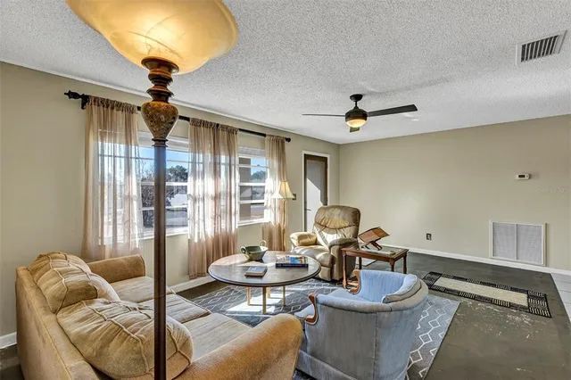 $215,000 | 2329 North Avenue, Leesburg, FL 34748