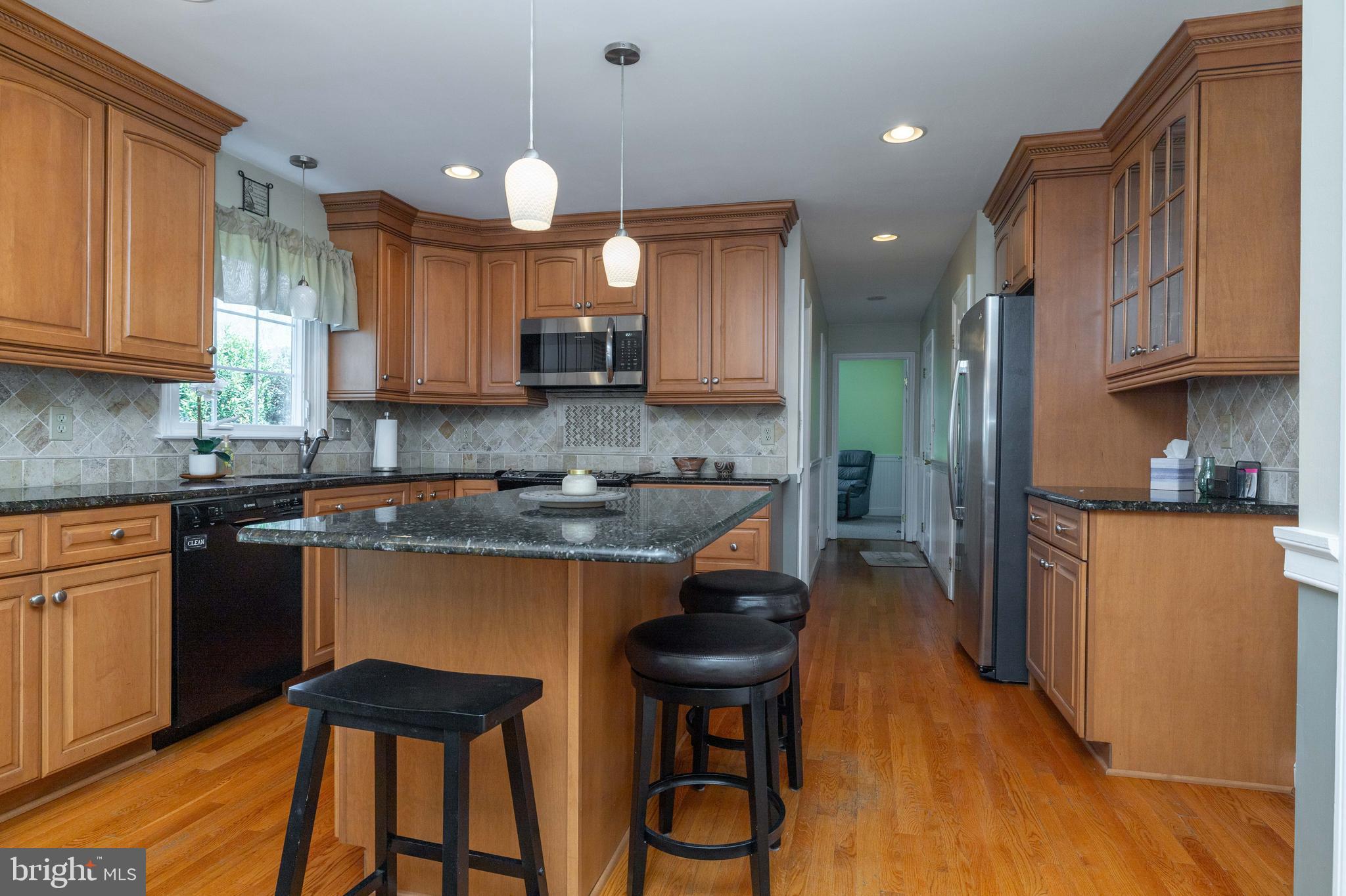 209 Deergrass Road Hockessin, DE 19707 - Photo 3 of 68