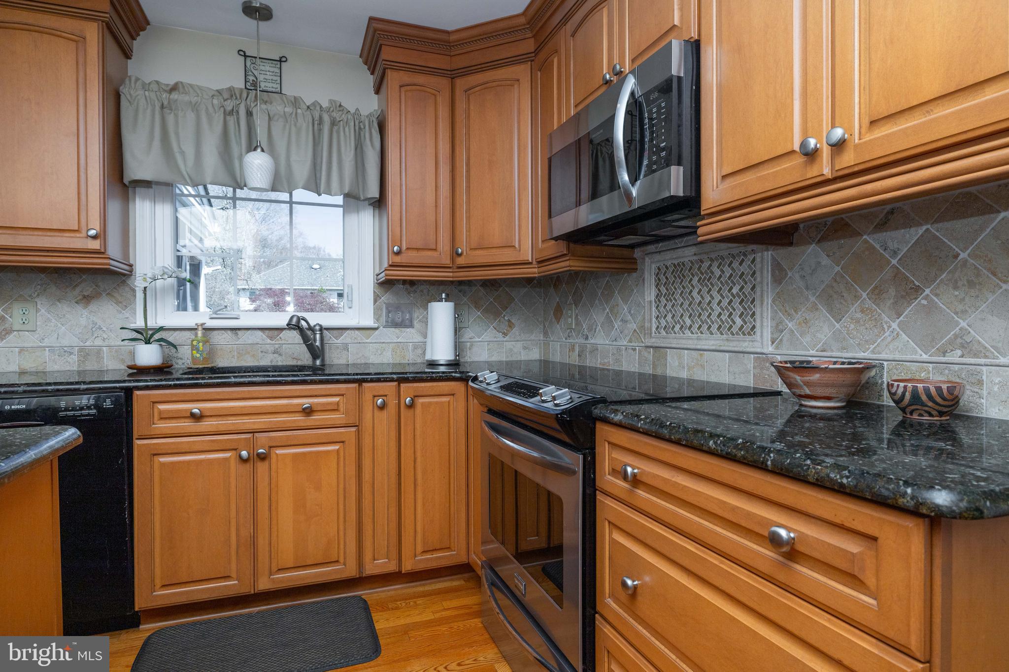 209 Deergrass Road Hockessin, DE 19707 - Photo 6 of 68