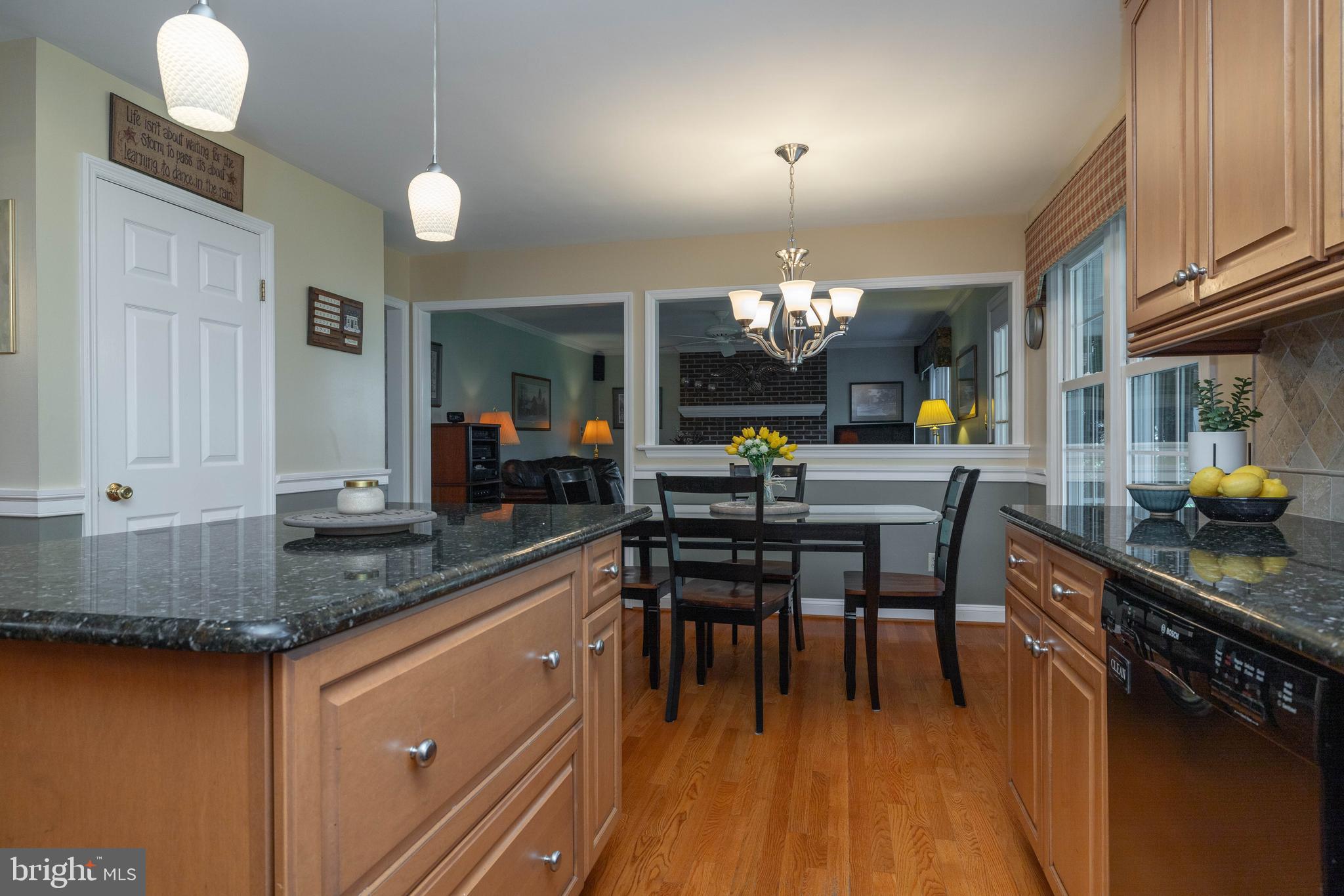 209 Deergrass Road Hockessin, DE 19707 - Photo 8 of 68