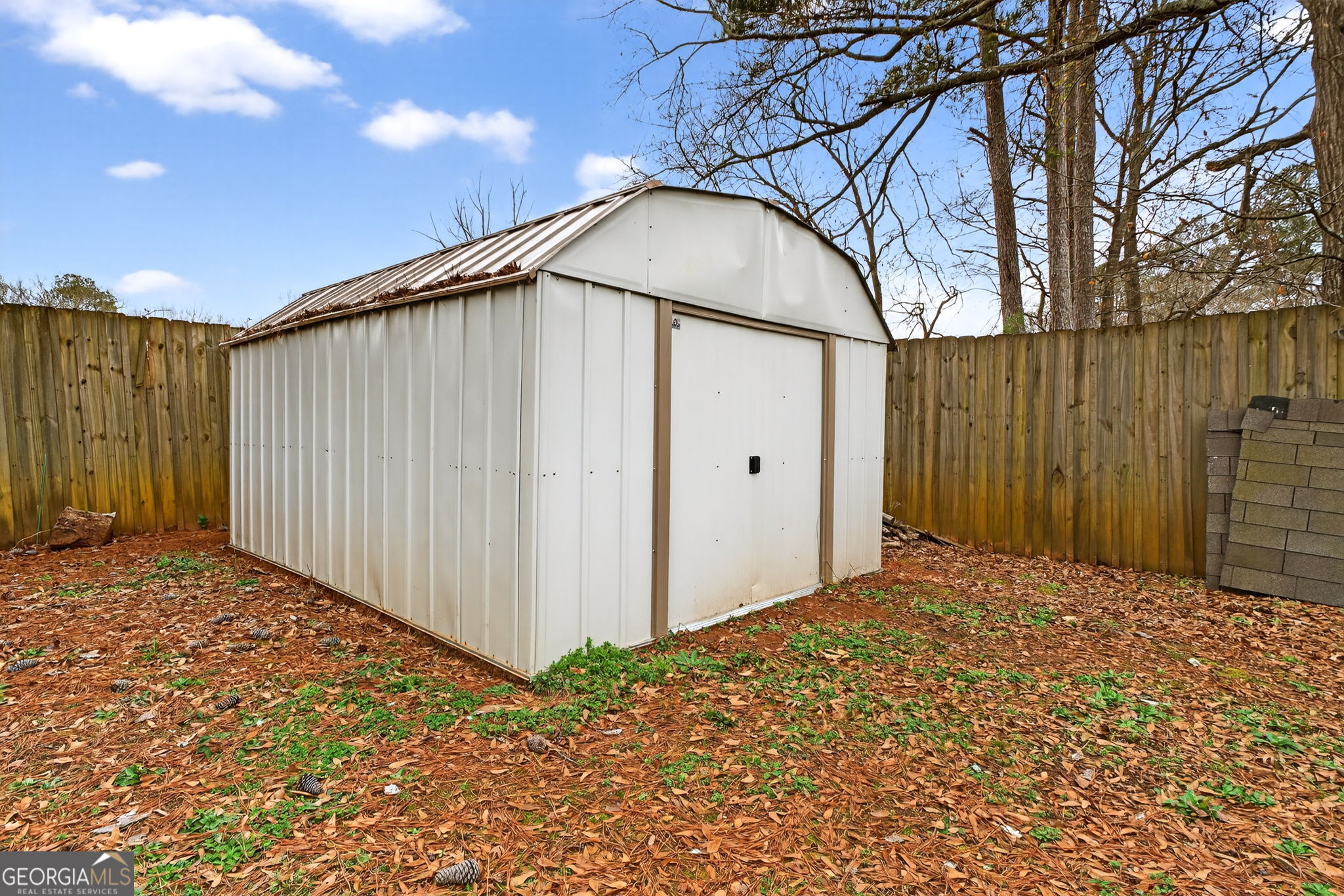 1589 Bonanza Church Road Hampton, GA 30228 - Photo 25 of 28 a backyard of a house