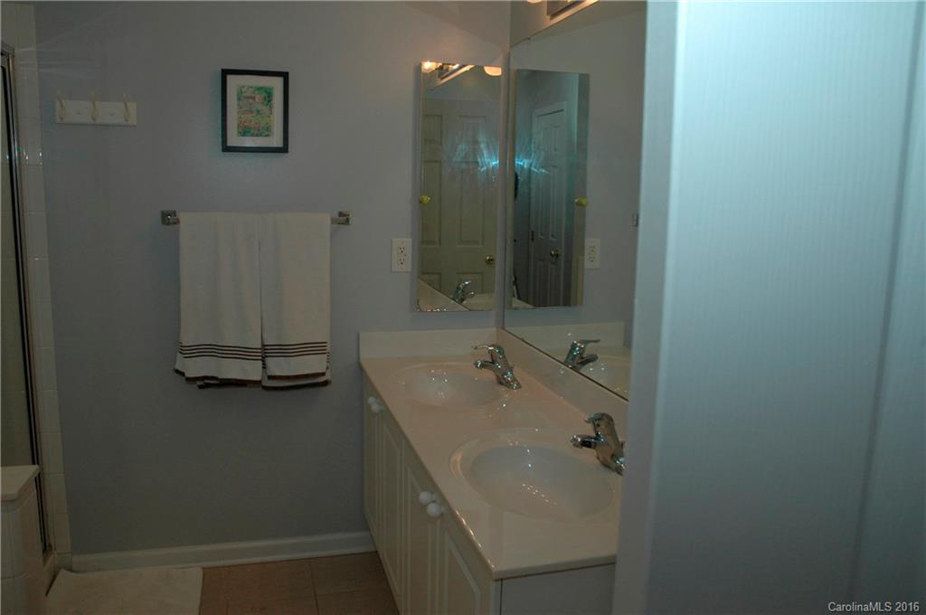 321 Brixham Place Fort Mill, SC 29708 - Photo 14 of 24 Gallery Image 14