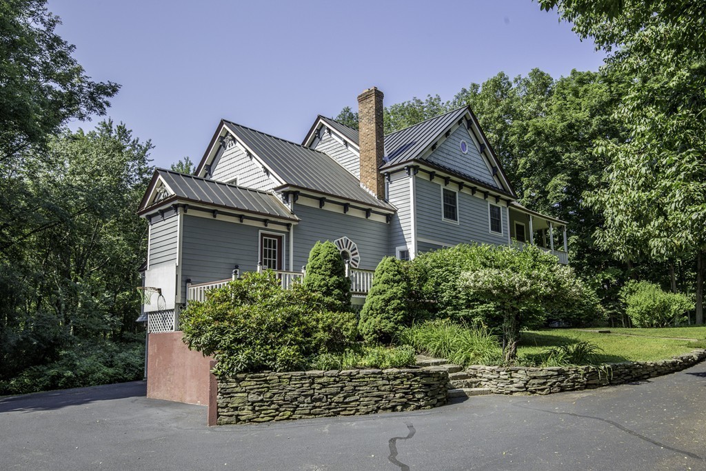 57 Oak Ridge Road Boxford, MA 01921 - Photo 4 of 30 front view of a house with a small yard