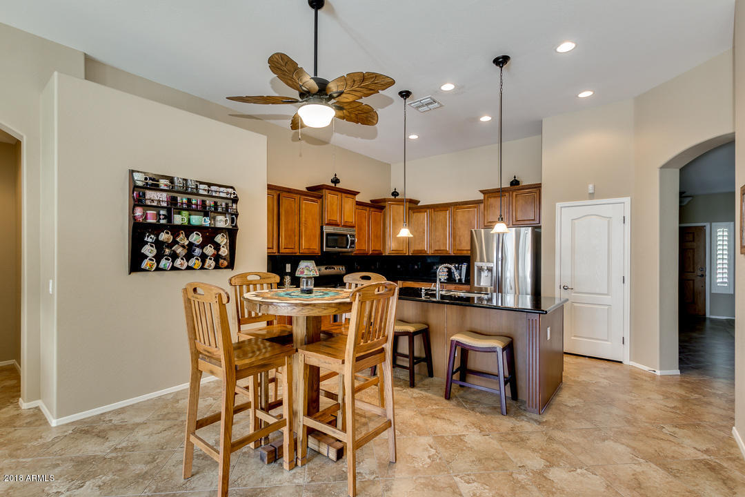 43889 Stonecreek Road Maricopa, AZ 85139 - Photo 13 of 39 14-Stonecreek
