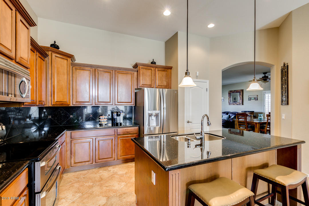 43889 Stonecreek Road Maricopa, AZ 85139 - Photo 15 of 39 16-Stonecreek