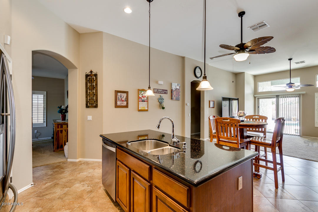 43889 Stonecreek Road Maricopa, AZ 85139 - Photo 16 of 39 17-Stonecreek