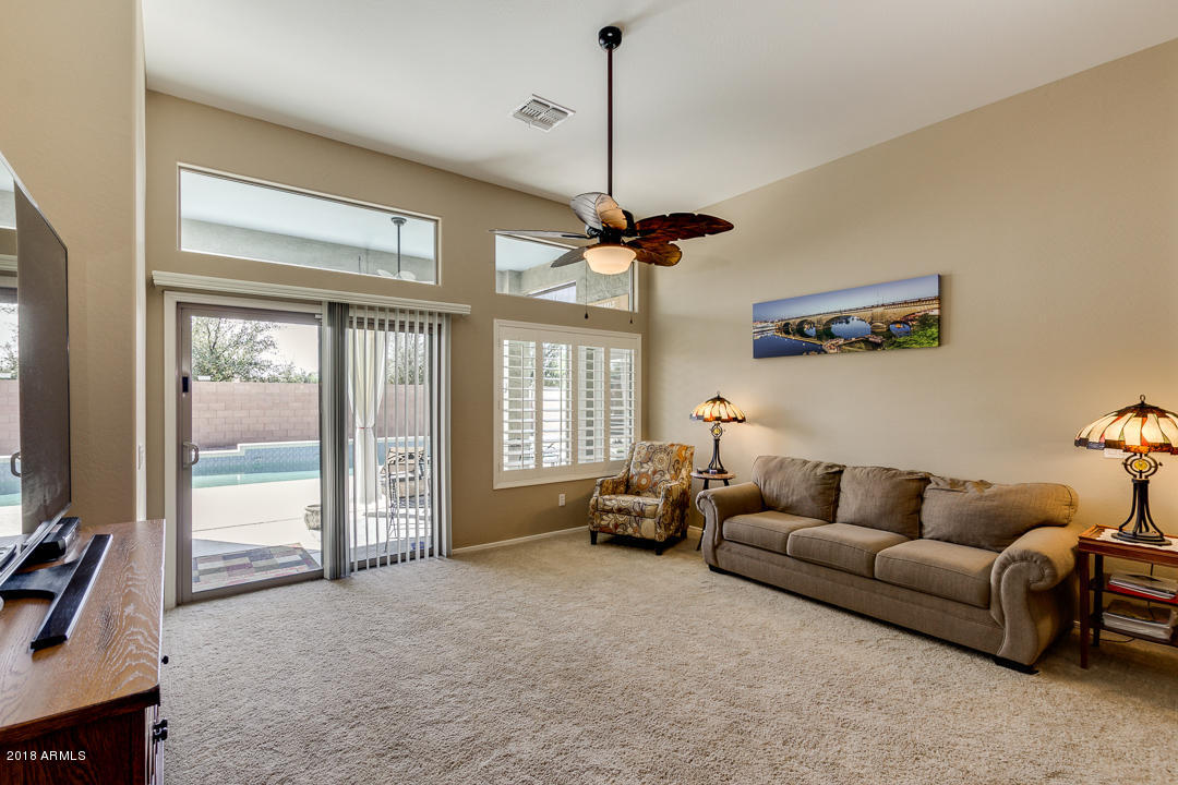 43889 Stonecreek Road Maricopa, AZ 85139 - Photo 9 of 39 09-Stonecreek
