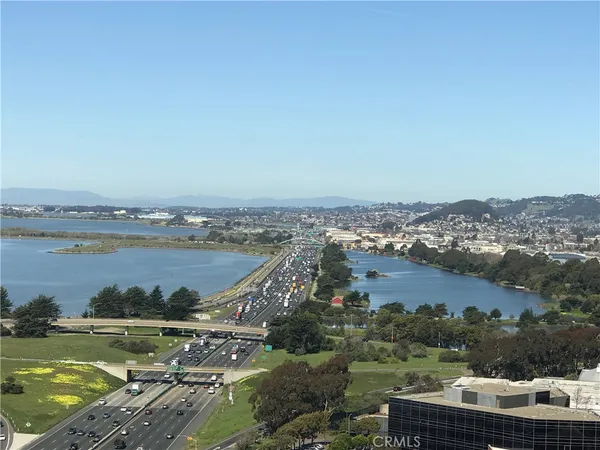 $3,500 | 6363 Christie Avenue, Emeryville, CA 94608
