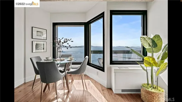 $3,500 | 6363 Christie Avenue, Emeryville, CA 94608