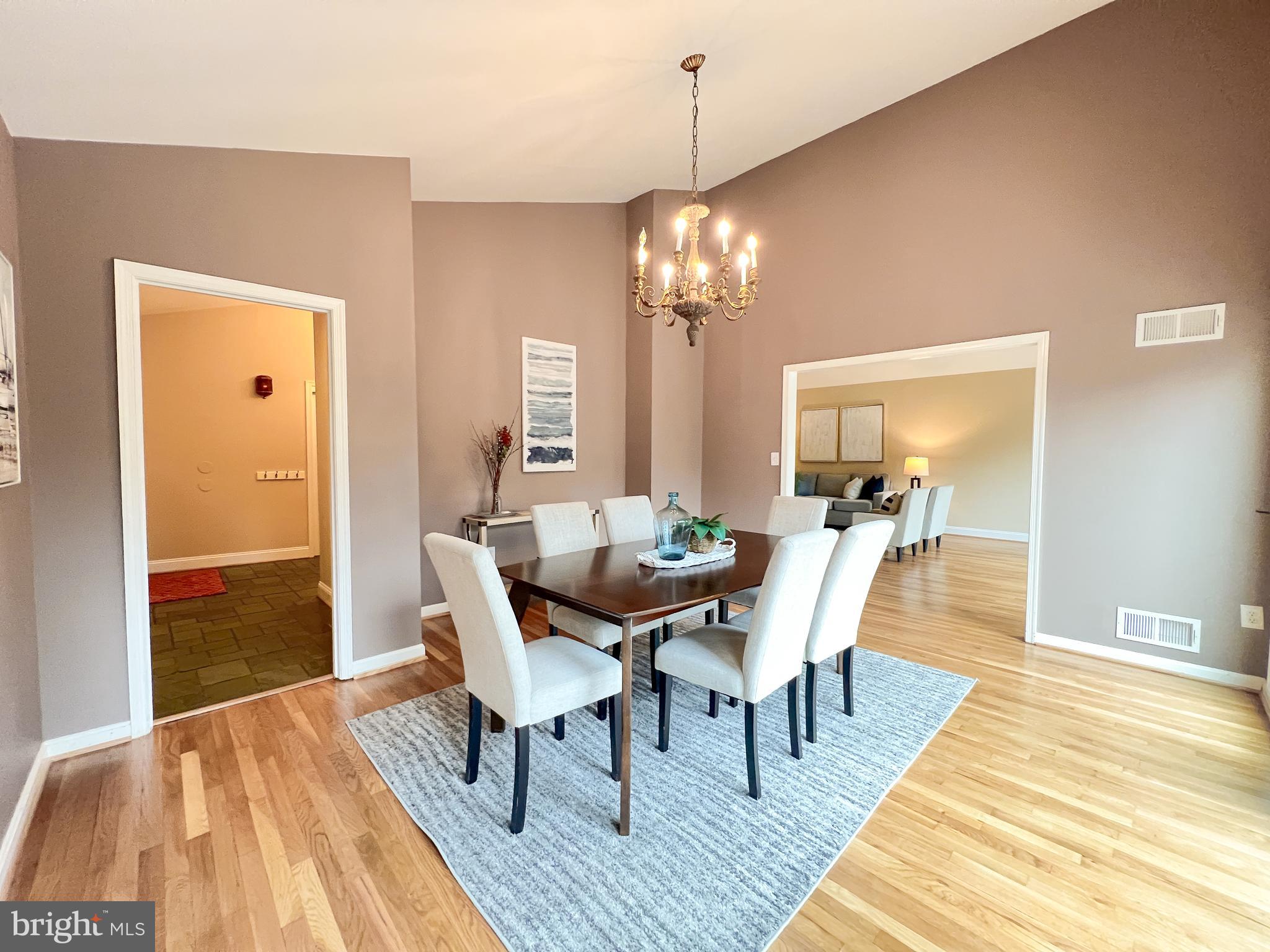 2503 North Gate Terrace Silver Spring, MD 20906 - Photo 14 of 50 Dining Room