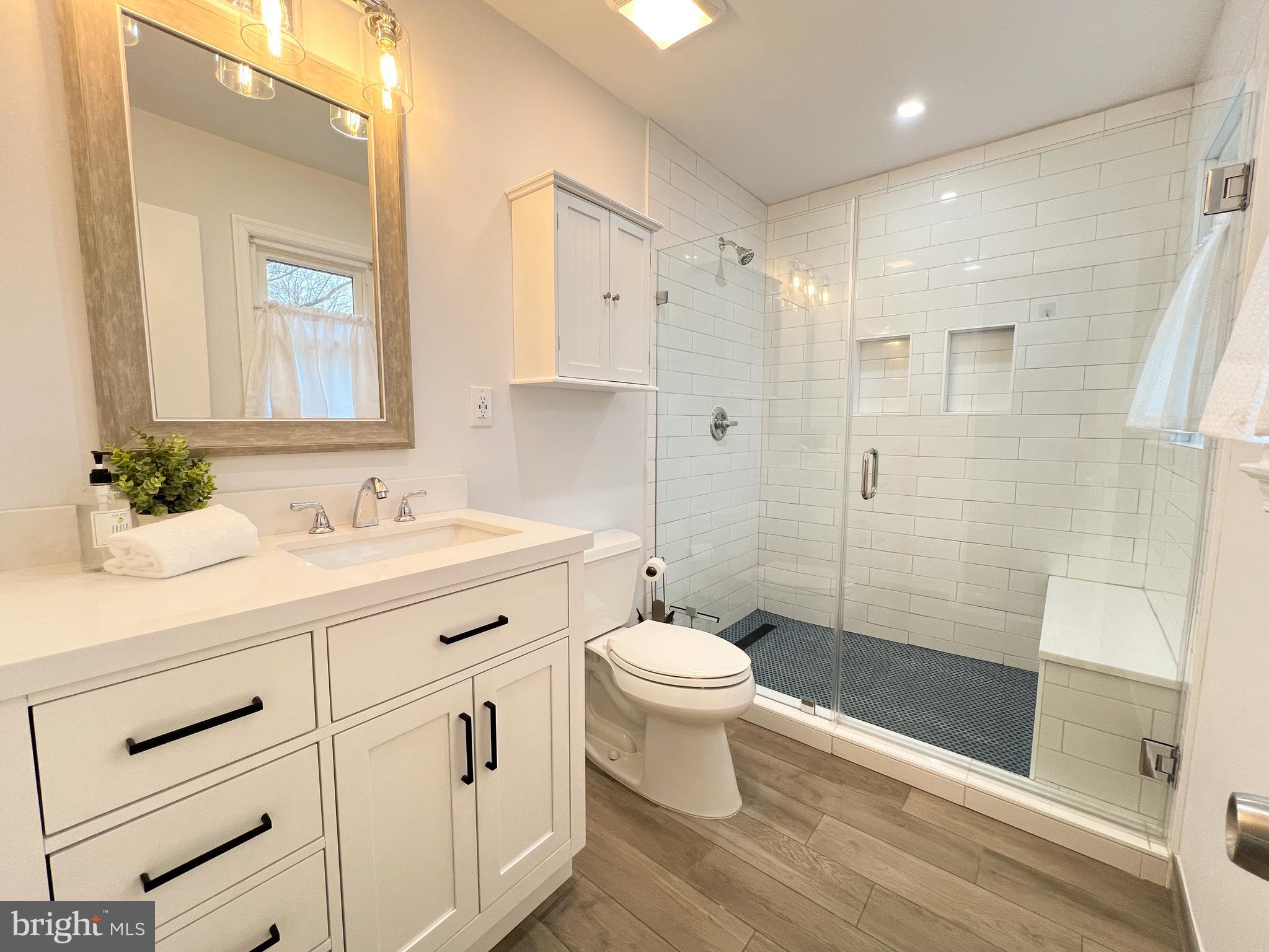 2503 North Gate Terrace Silver Spring, MD 20906 - Photo 36 of 50 Primary Bathroom