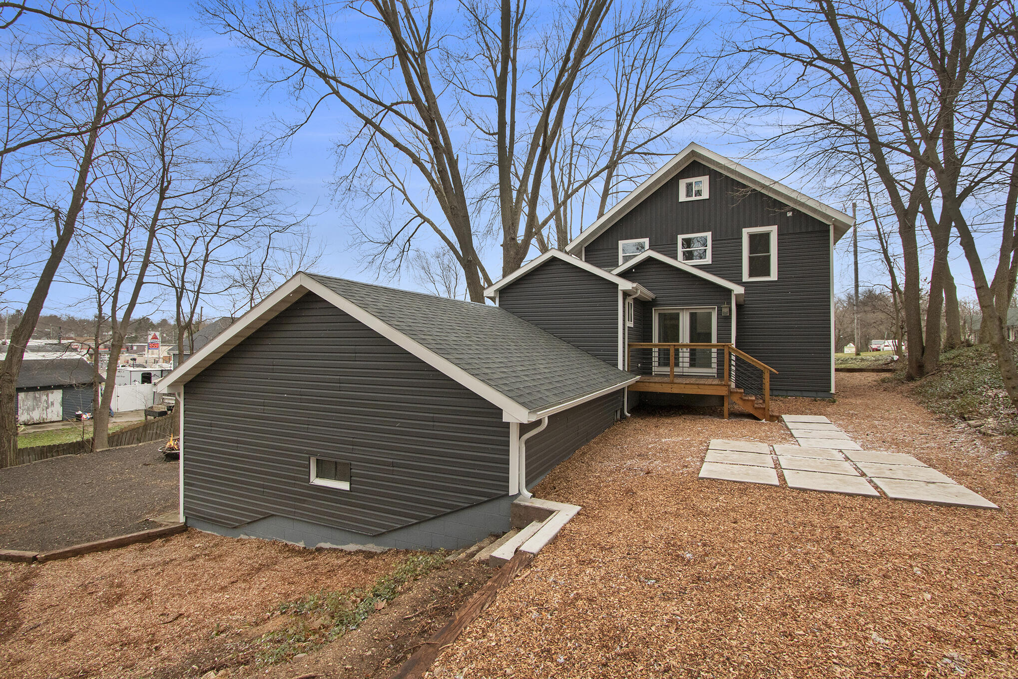 310 Rynearson Street Buchanan, MI 49107 - Photo 4 of 29 024_img_7738