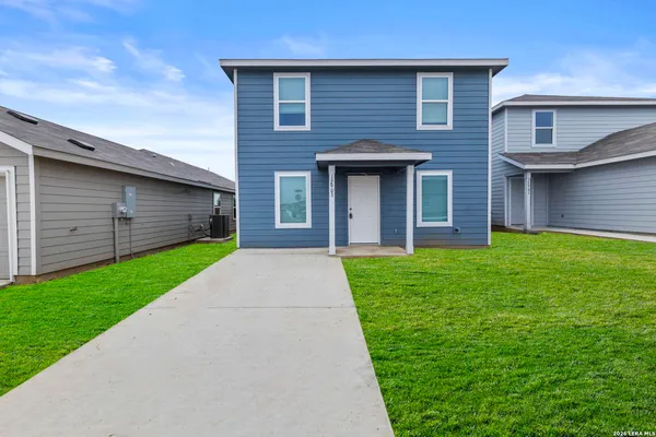 $194,500 | 12903 Kathleen Street, St. Hedwig, TX 78152