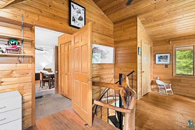 $595,000 | 6146 Highway 61, Silver Bay, MN 55614