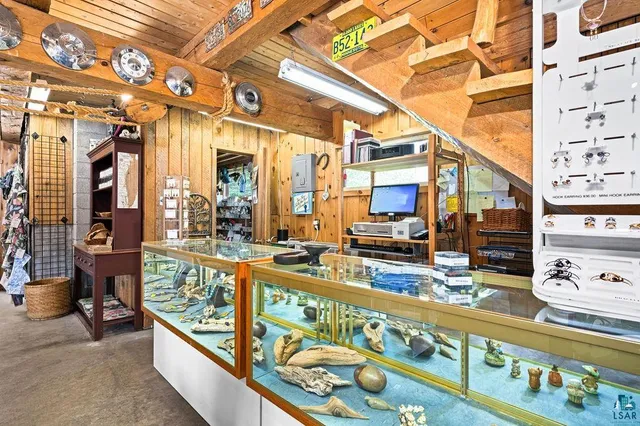 $595,000 | 6146 Highway 61, Silver Bay, MN 55614